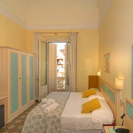 Arcangelo מלון וירג'יו